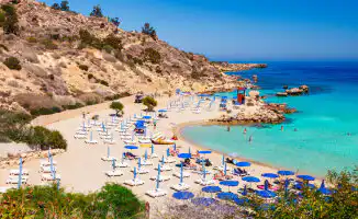 Отдых на Кипре для казахстанцев: виза и лучшее время для поездки