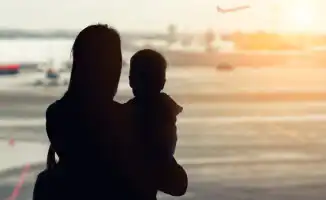 Пассажирка с младенцем заявила о бомбе на рейсе Актау - Шымкент