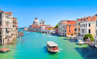 С 2026 года в Венеции введут плату за однодневные визиты для туристов
