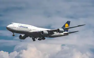 Инцидент с топливозаправщиком в Алматы: последствия для пассажиров и репутации Lufthansa