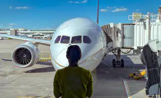 Казахстанцы жалуются на подмену авиарейсов и проблемы с билетами