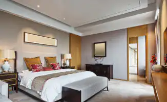 Эксперт: как сэкономить на бронировании отелей в Европе