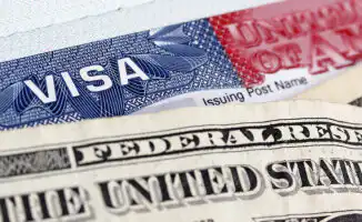 Изменения в визовой политике США: новые причины отказа