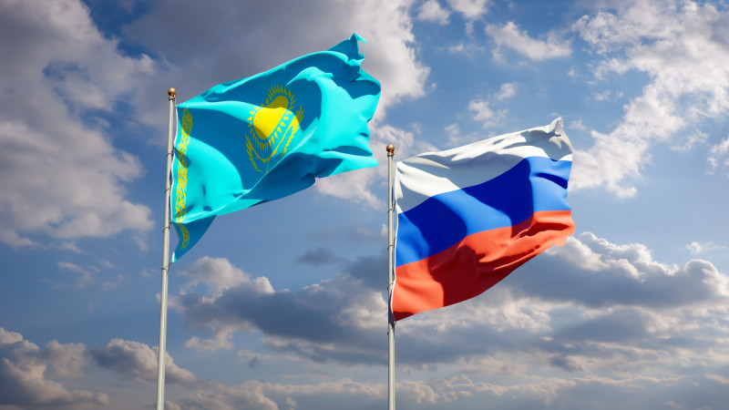 В Пограничной службе КНБ обратились к выезжающим в Россию