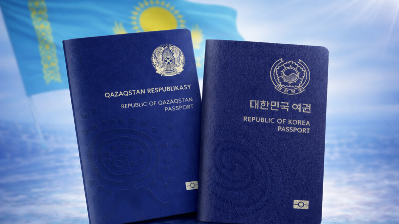 Споры о новом паспорте Казахстана: разъяснение МВД и эскизы