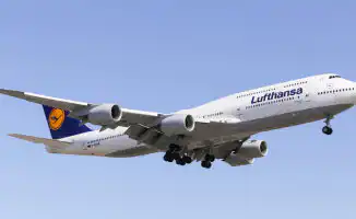 ЧП на борту Lufthansa: самолет экстренно сел в Алматы после смерти пассажира