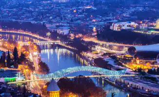 Грузия вводит обязательную медицинскую страховку для въезда с 2026 года