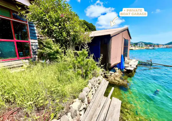 дом на берегу моря