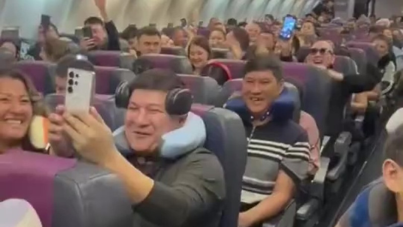 Казахстанцы на «рейсе мечты»: вместо детей — море эмоций и веселья