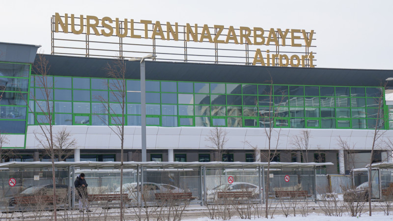 Непогода задерживает рейсы в аэропорту Астаны: пассажиров предупреждают