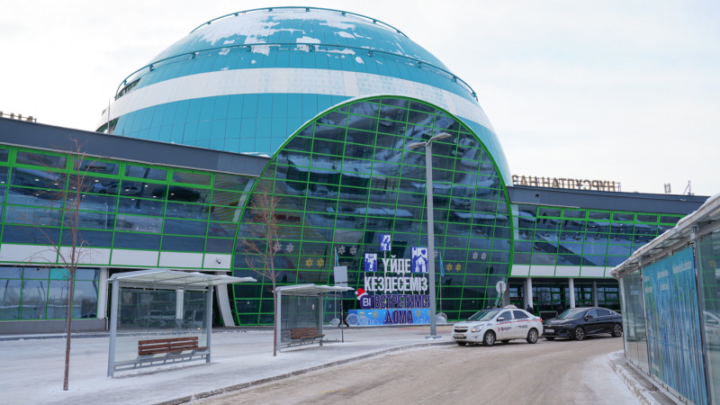 Спор в астанинском аэропорту из-за комнаты для мам с детьми